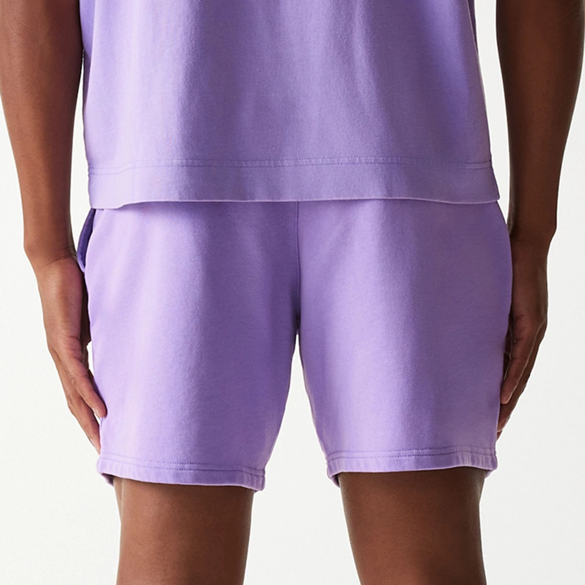 The Male model is wearing LA Lakers NBA Washed Purple Shorts 4