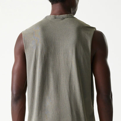 The Male model is wearing LA Lakers NBA Washed Grey Sleeveless T-Shirt 5