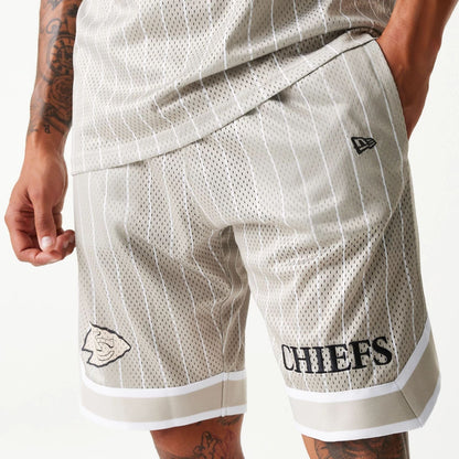 The Male model is wearing Kansas City Chiefs NFL Pinstripe Cream Shorts 5