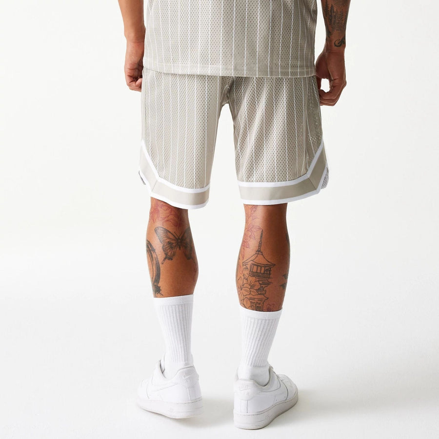 The Male model is wearing Kansas City Chiefs NFL Pinstripe Cream Shorts 2