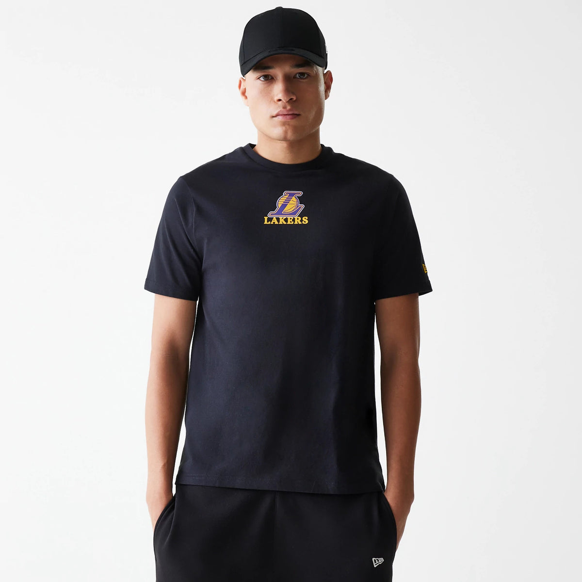 The Male model is wearing LA Lakers NBA Logo Black T-Shirt 1