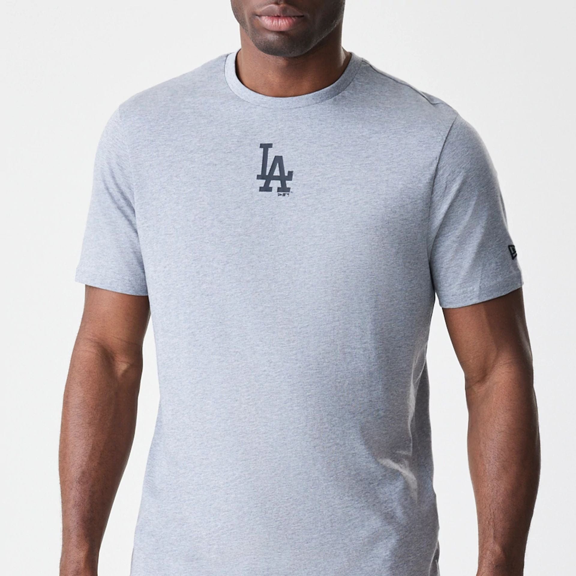 The Male model is wearing LA Dodgers MLB Logo Grey T-Shirt 3