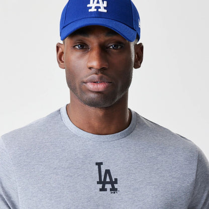 The Male model is wearing LA Dodgers MLB Logo Grey T-Shirt 4