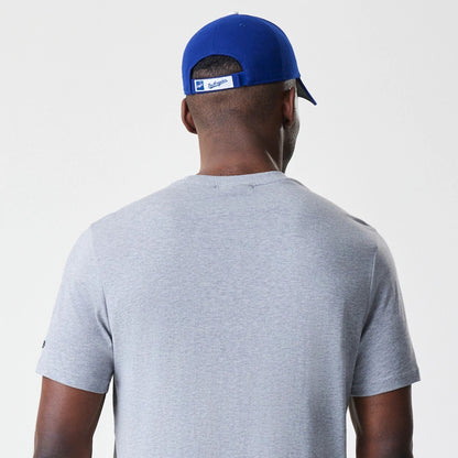 The Male model is wearing LA Dodgers MLB Logo Grey T-Shirt 7
