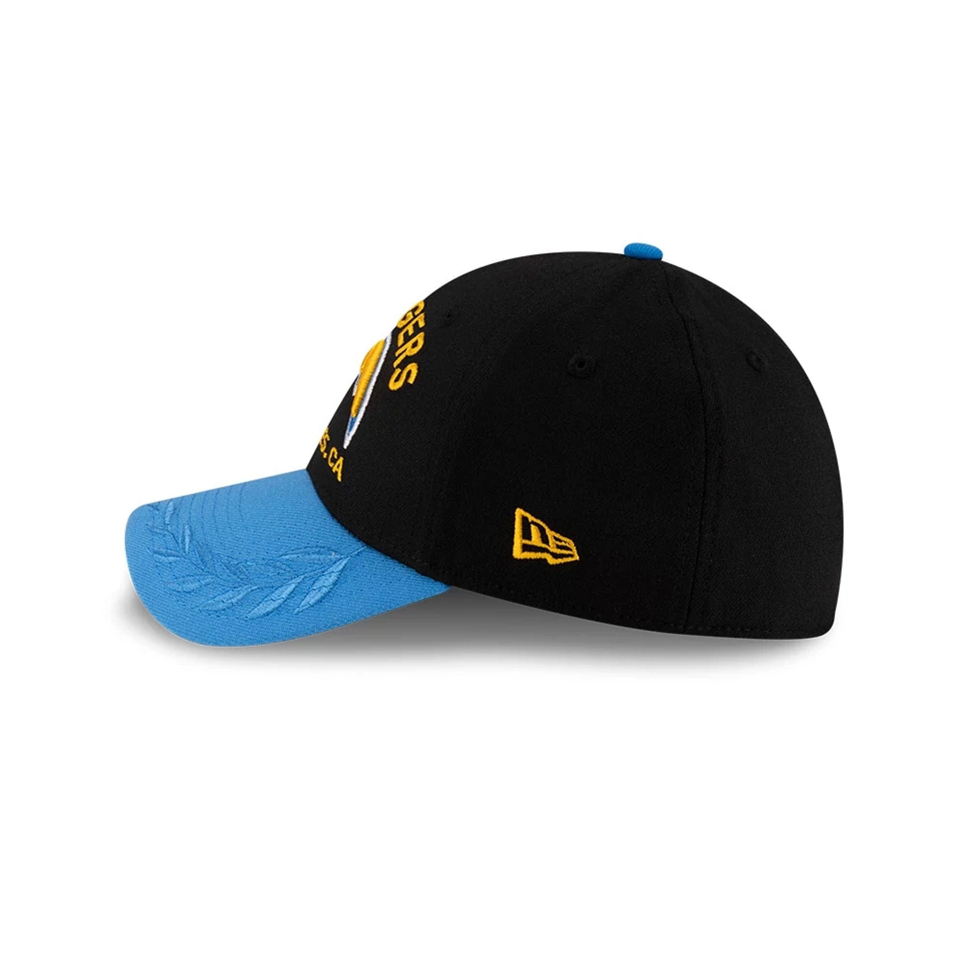 This is a LA Chargers NFL Draft 2025 Black 39THIRTY Stretch Fit Cap 5