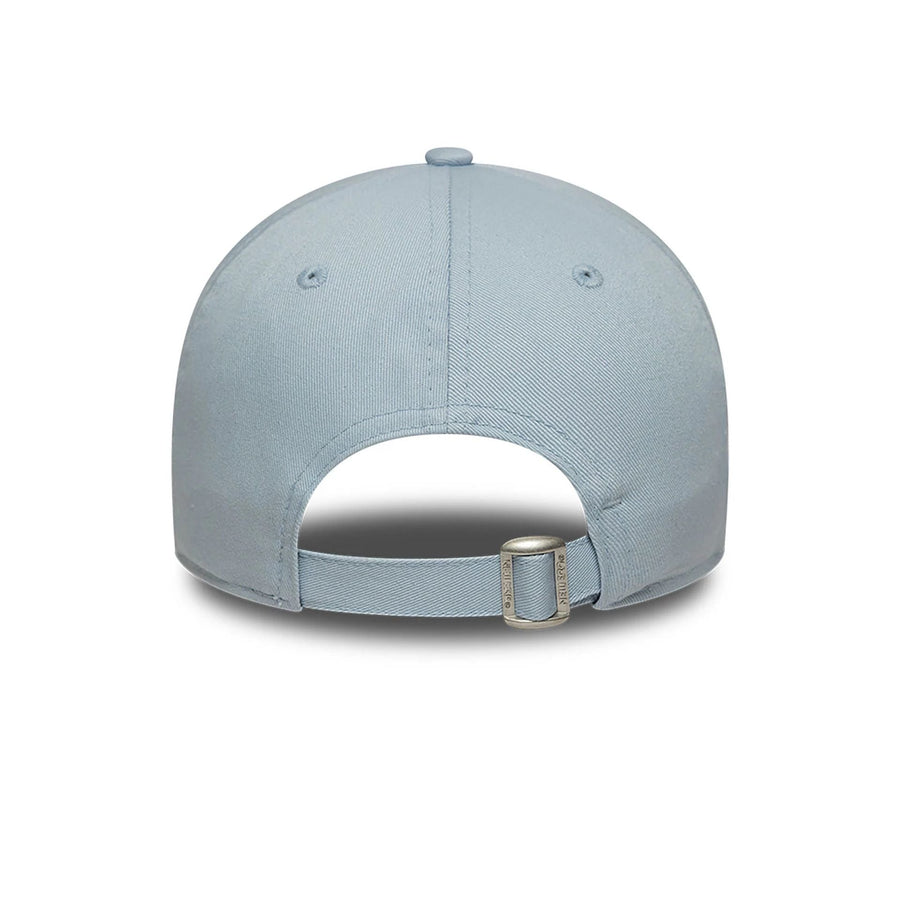 This is a New Era Slow Down Slogan Pastel Blue 9TWENTY Adjustable Cap 4