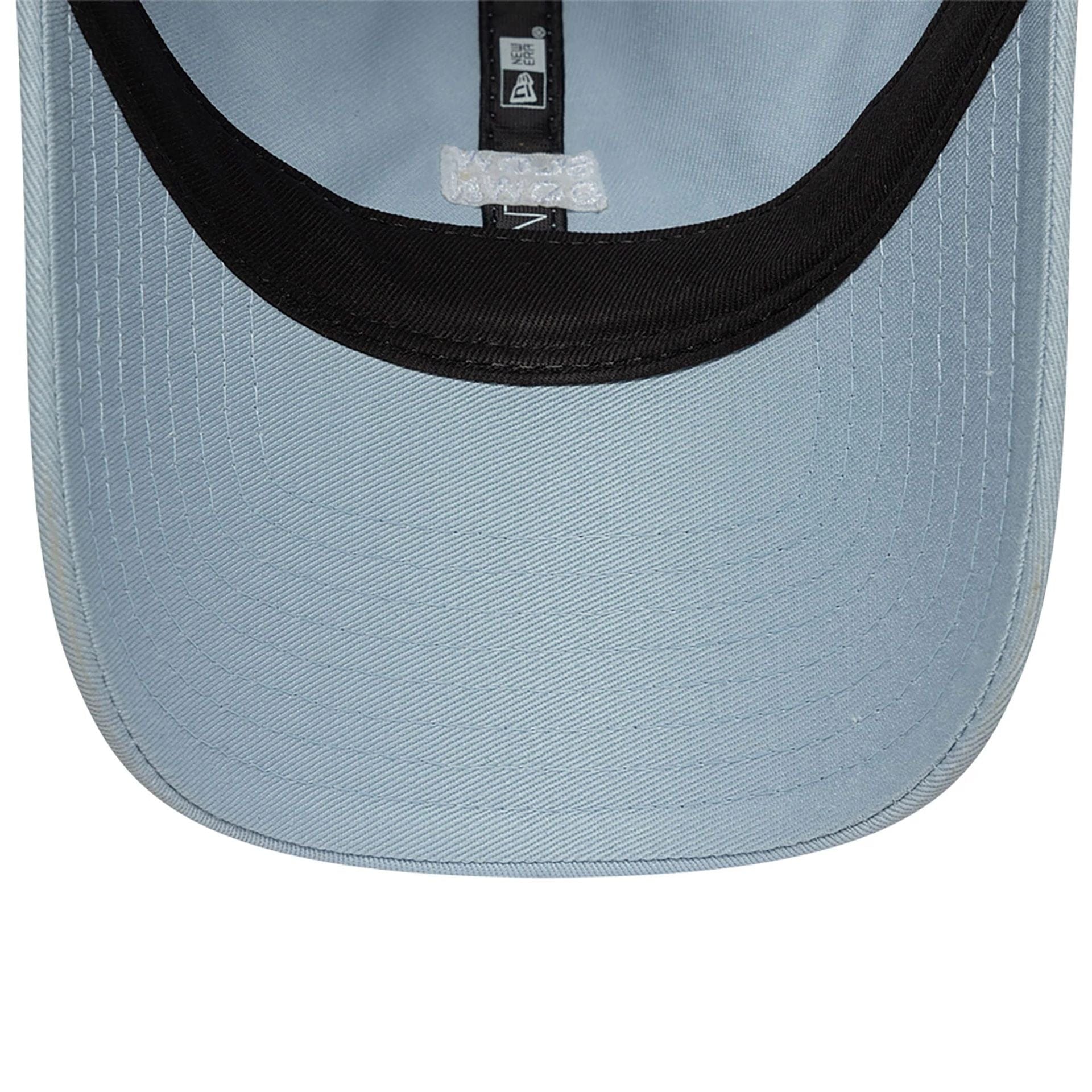 This is a New Era Slow Down Slogan Pastel Blue 9TWENTY Adjustable Cap 5
