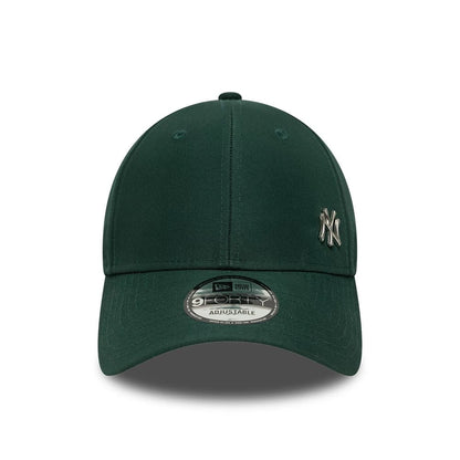 This is a New York Yankees MLB Flawless Dark Green 9FORTY Adjustable Cap 2