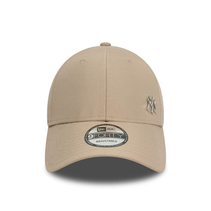 This is a New York Yankees MLB Flawless Pastel Brown 9FORTY Adjustable Cap 2