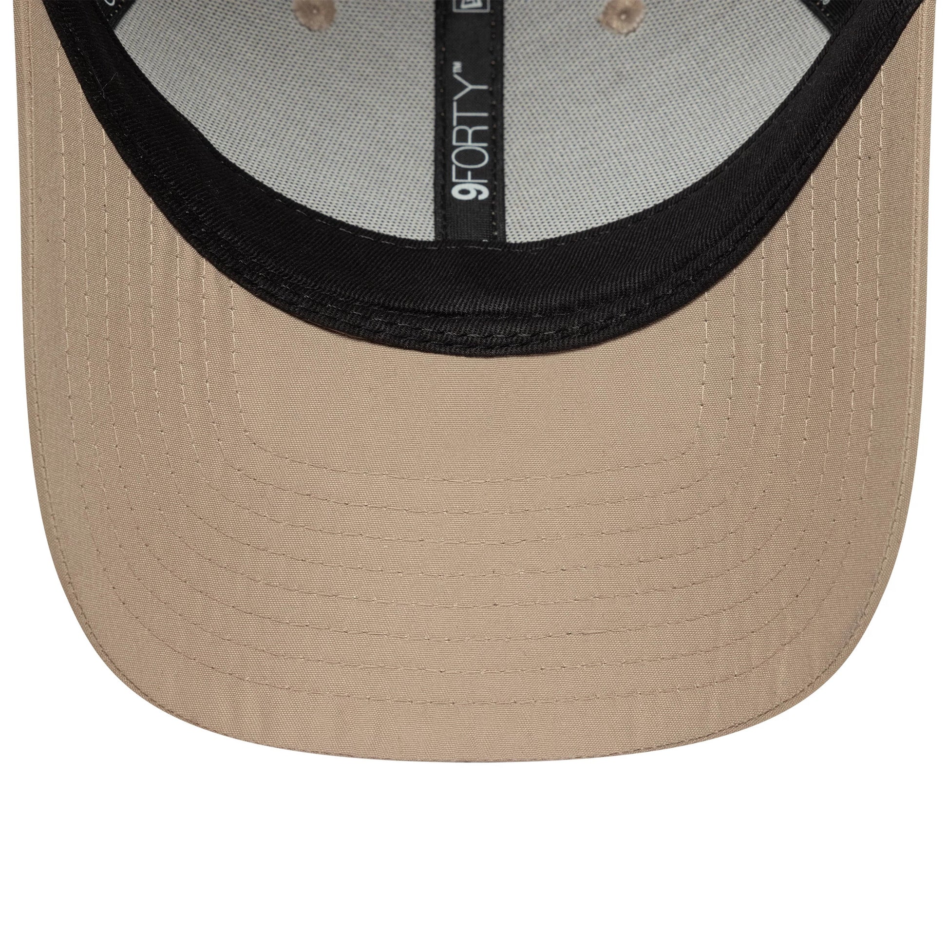 This is a New York Yankees MLB Flawless Pastel Brown 9FORTY Adjustable Cap 5