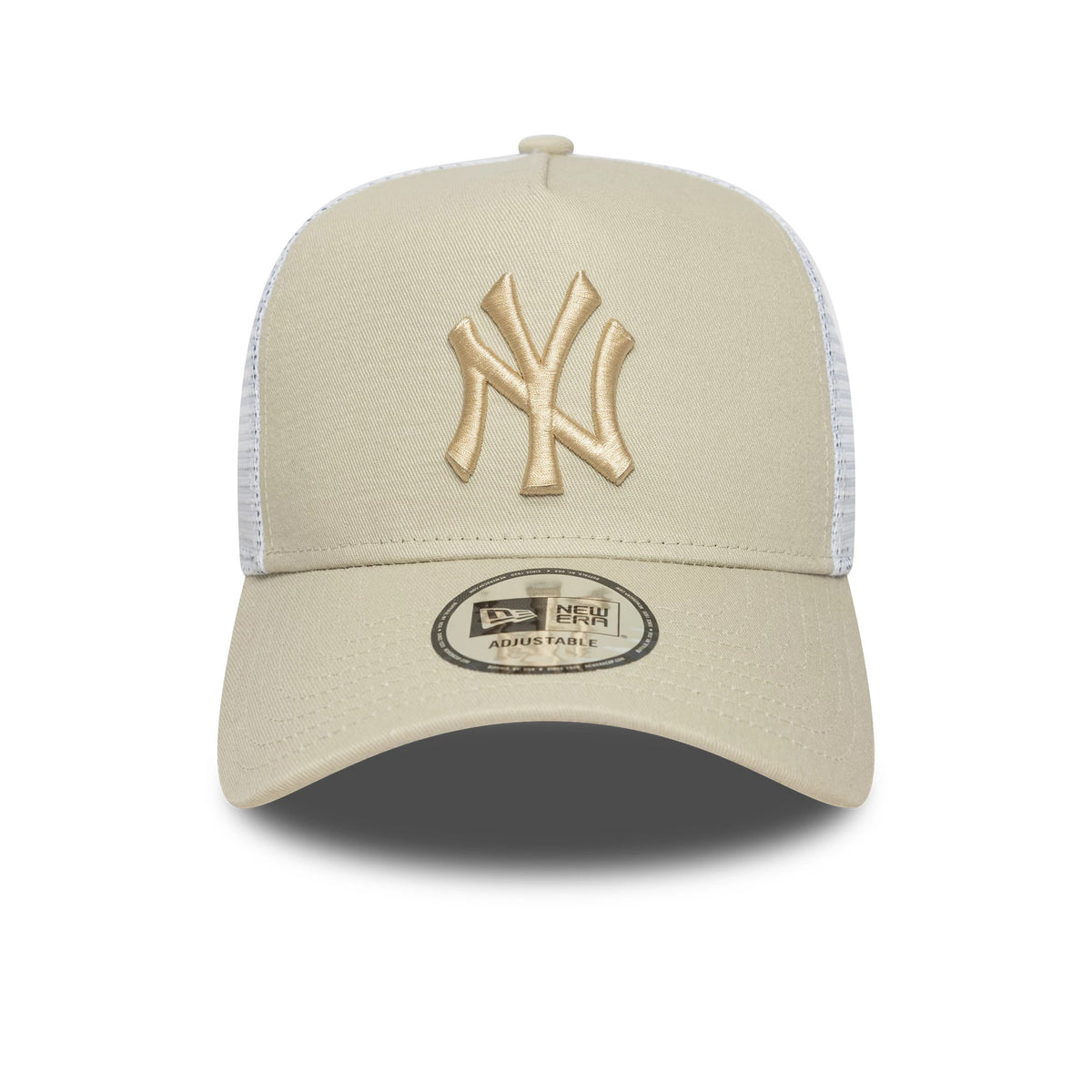 New York Yankees MLB League Essential Light Beige New Era 9FORTY E-Frame Trucker Adjustable Cap, front view with raised light beige New York Yankees logo on front panel and 9FORTY size sticker on the visor.