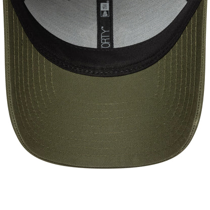 This is a New York Yankees MLB Outline Dark Green 9FORTY Adjustable Cap 5