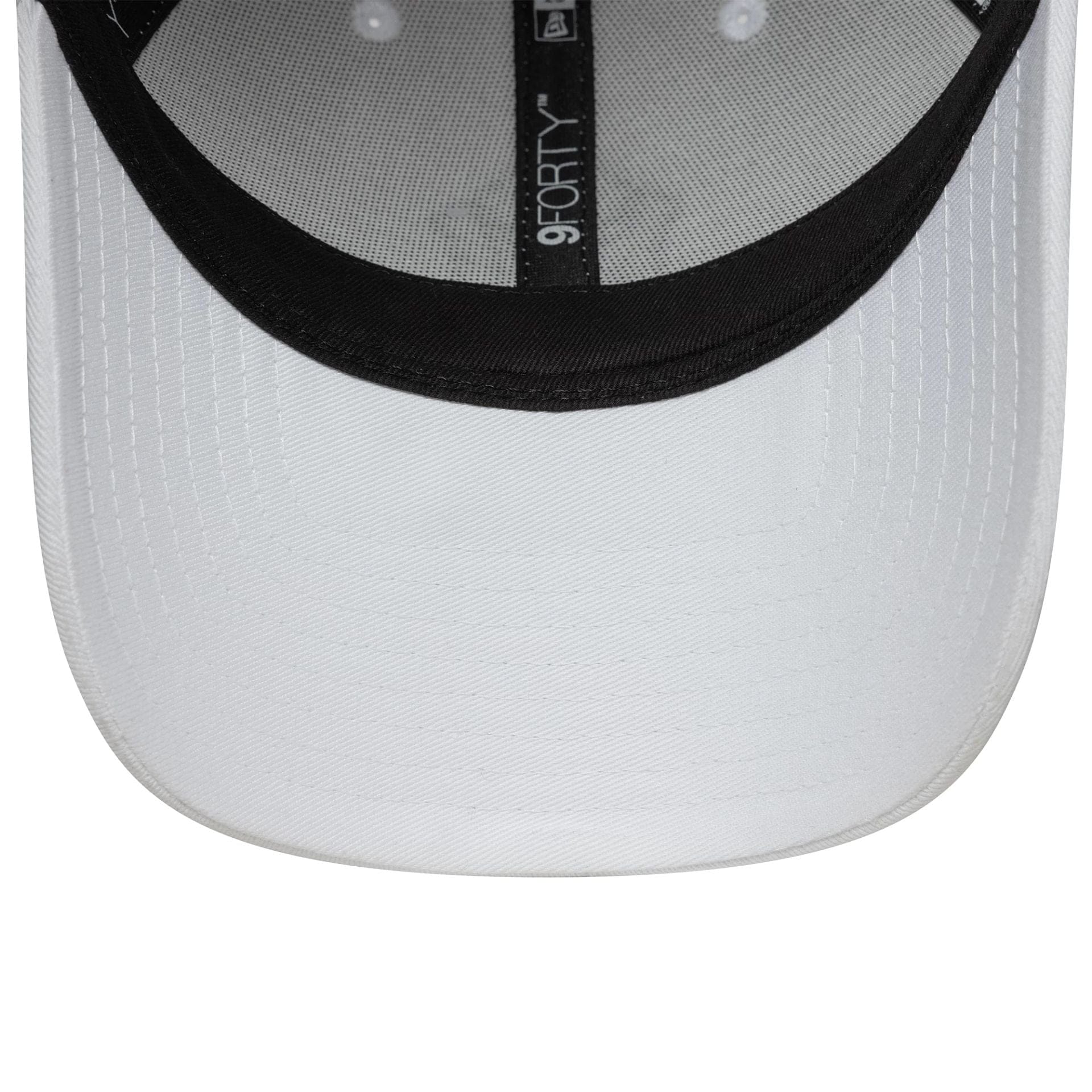 This is a New York Yankees MLB Outline White 9FORTY Adjustable Cap 5