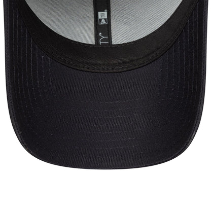 This is a New York Yankees MLB Outline Navy 9FORTY Adjustable Cap 5