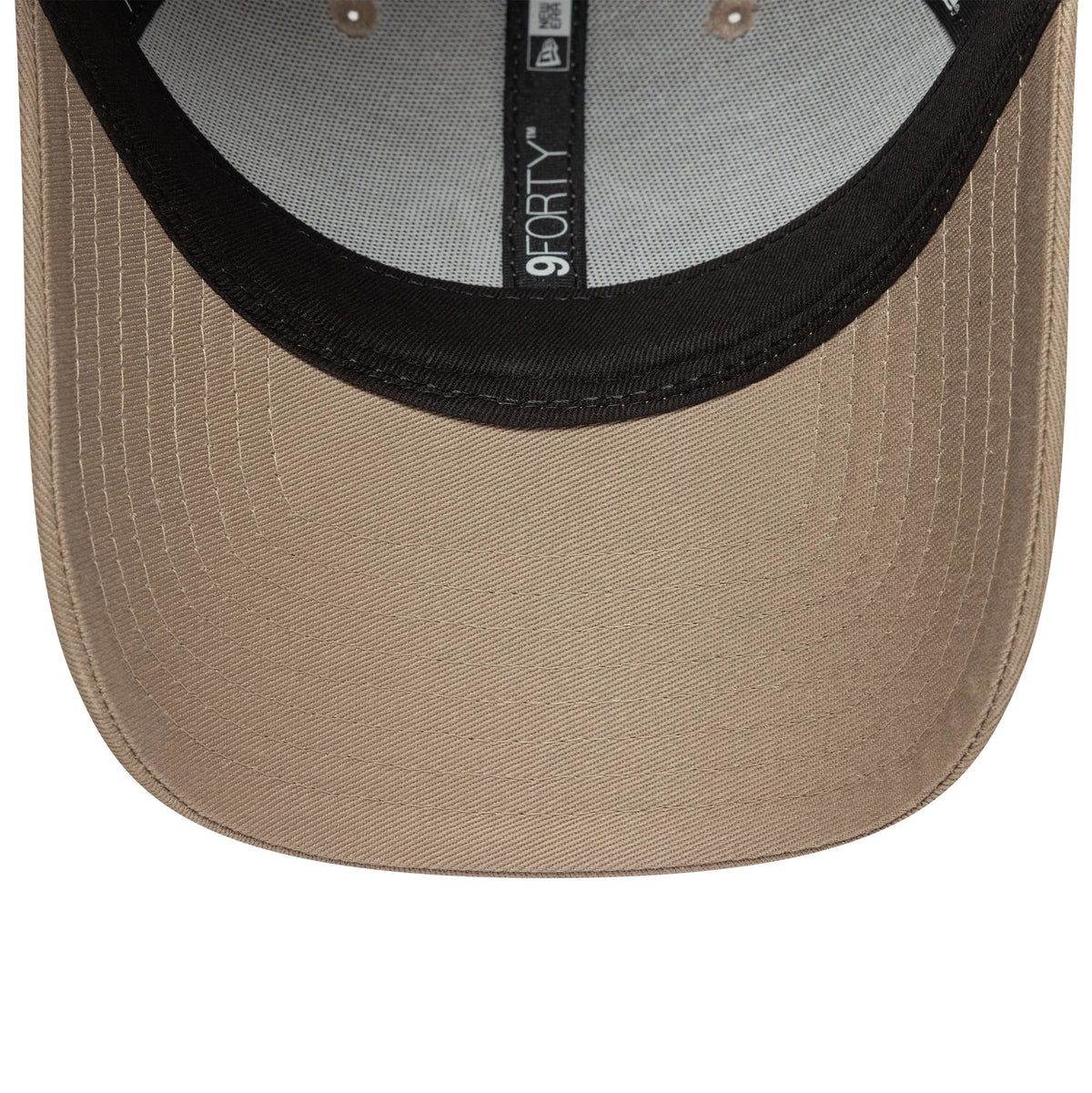 This is a New York Yankees MLB Outline Pastel Brown 9FORTY Adjustable Cap 5