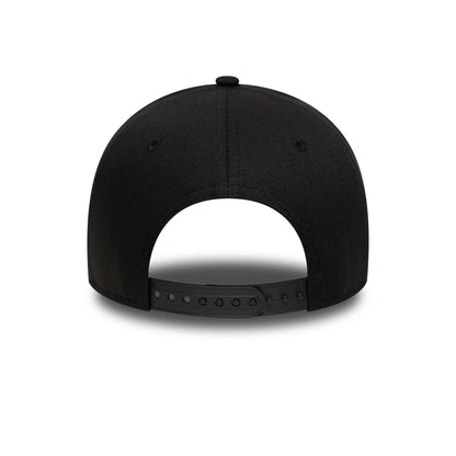 This is a New York Yankees MLB League Essential Black 9FORTY E-Frame Adjustable Cap 4