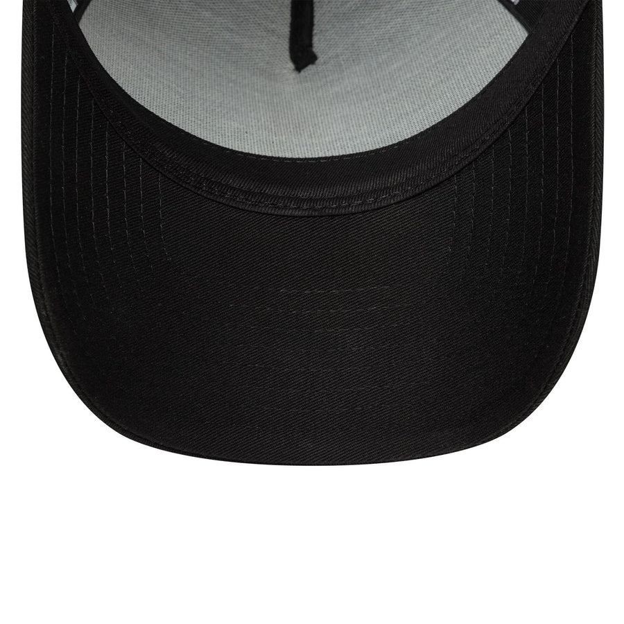 This is a New York Yankees MLB League Essential Black 9FORTY E-Frame Adjustable Cap 5