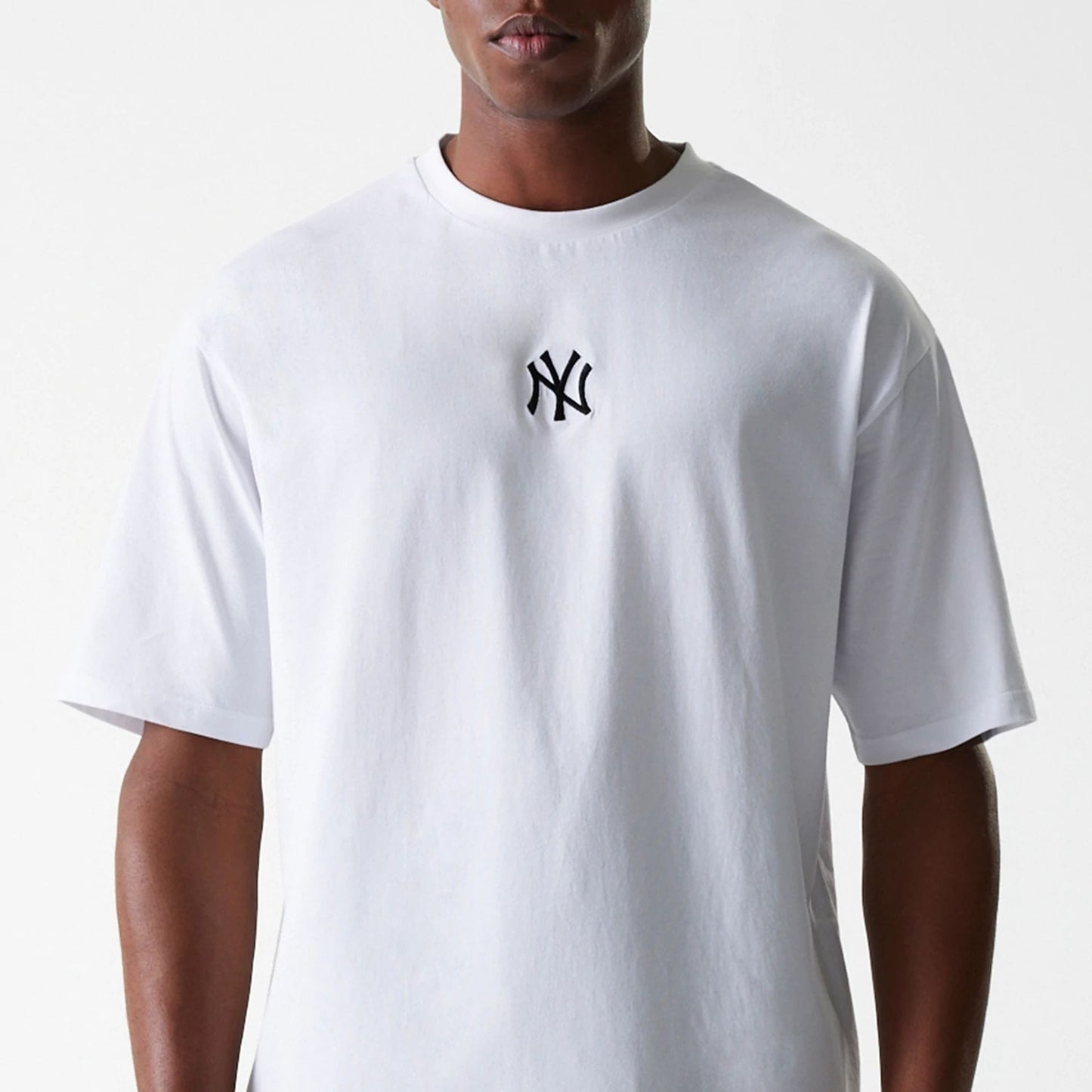 The Male model is wearing New York Yankees MLB League Essential White Oversized T-Shirt 3