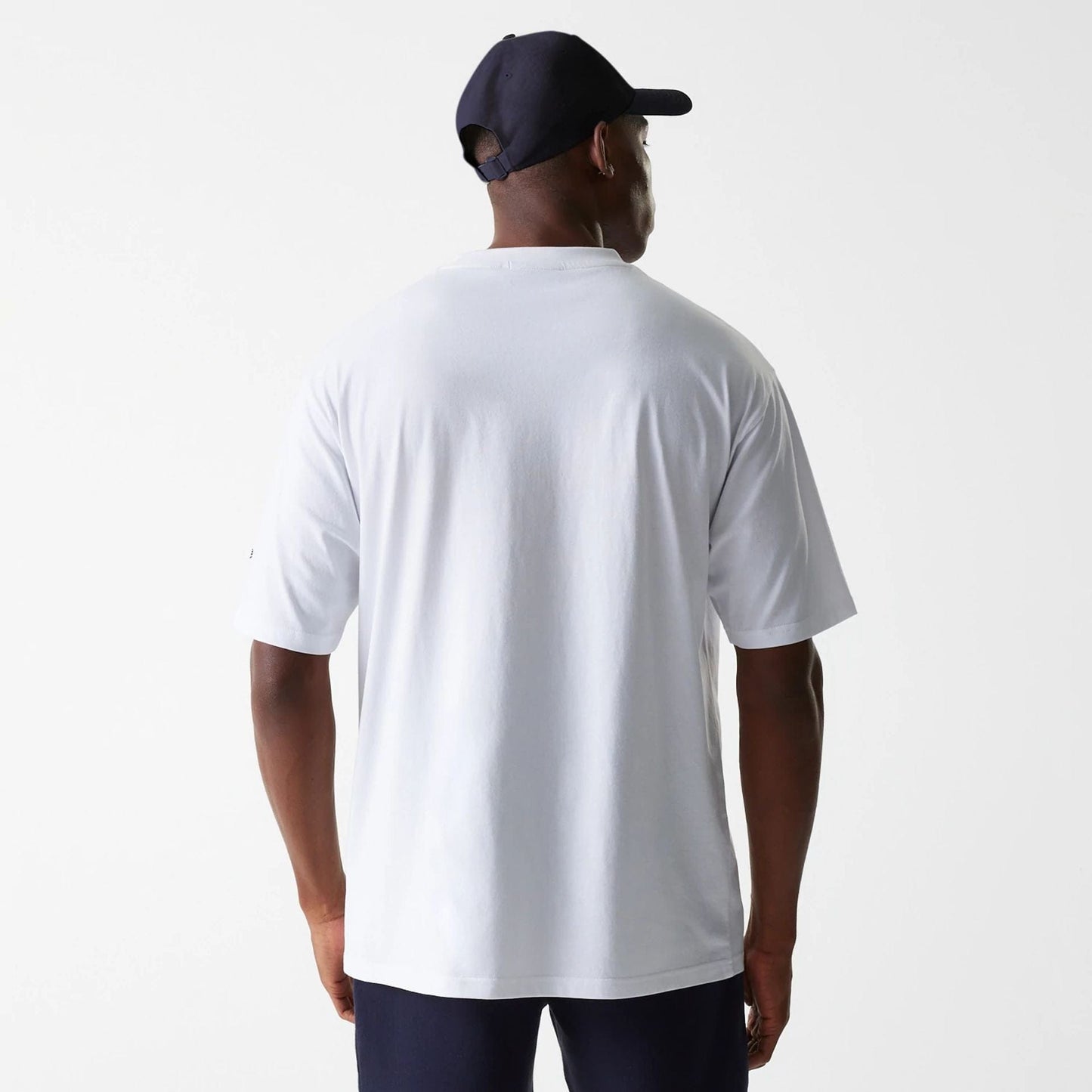 The Male model is wearing New York Yankees MLB League Essential White Oversized T-Shirt 2