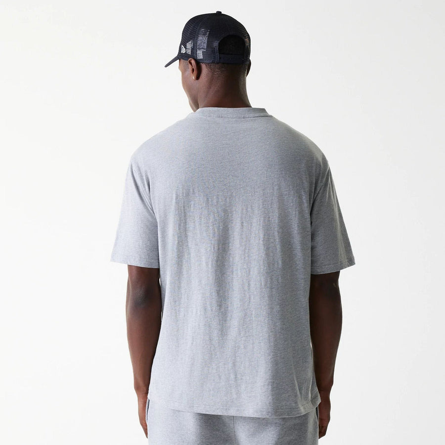 The Male model is wearing New York Yankees MLB League Essential Grey Oversized T-Shirt 2