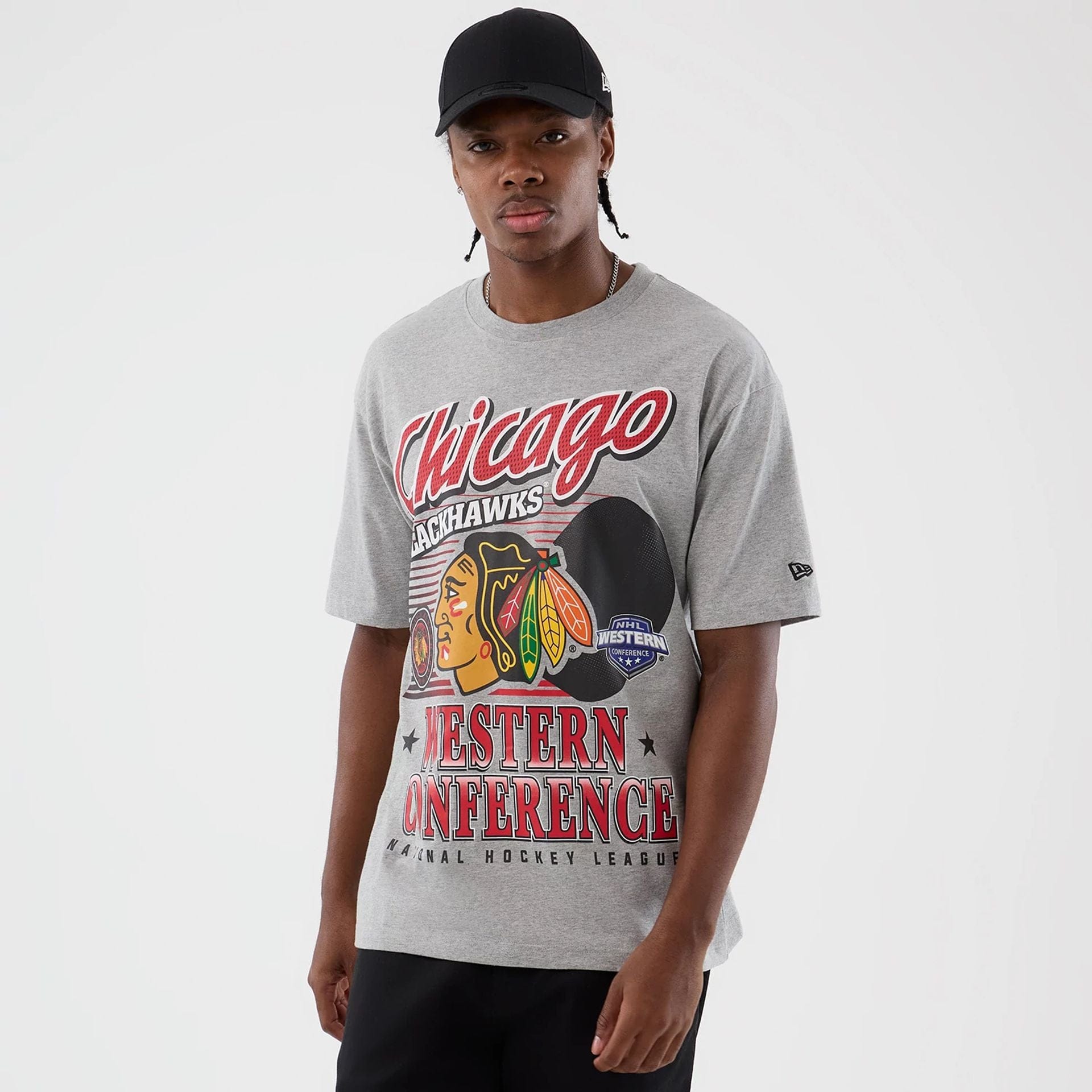 The Male model is wearing Chicago Blackhawks NHL Sport Classic Grey T-Shirt 1