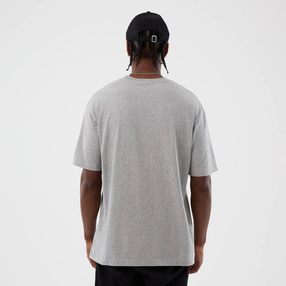 The Male model is wearing Chicago Blackhawks NHL Sport Classic Grey T-Shirt 2