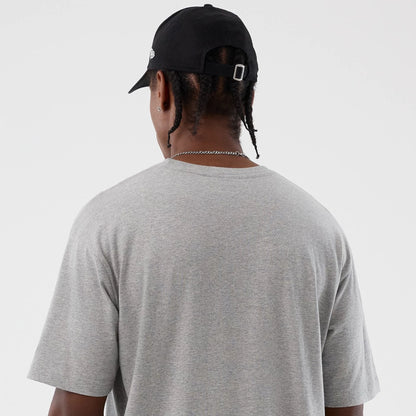 The Male model is wearing Philadelphia Flyers NHL Sport Classic Grey T-Shirt 5