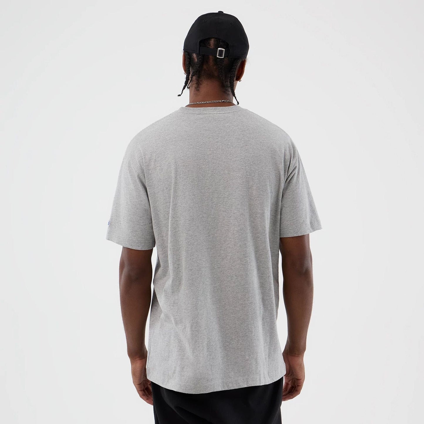 The Male model is wearing Toronto Maple Leafs NHL Sport Classic Grey T-Shirt 2