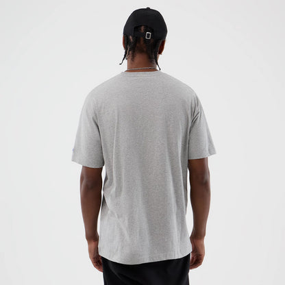 The Male model is wearing Toronto Maple Leafs NHL Sport Classic Grey T-Shirt 2