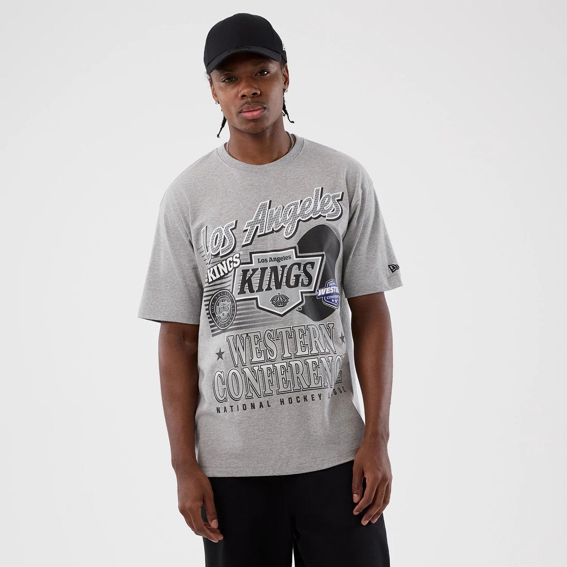 The Male model is wearing LA Kings NHL Sport Classic Grey T-Shirt 1