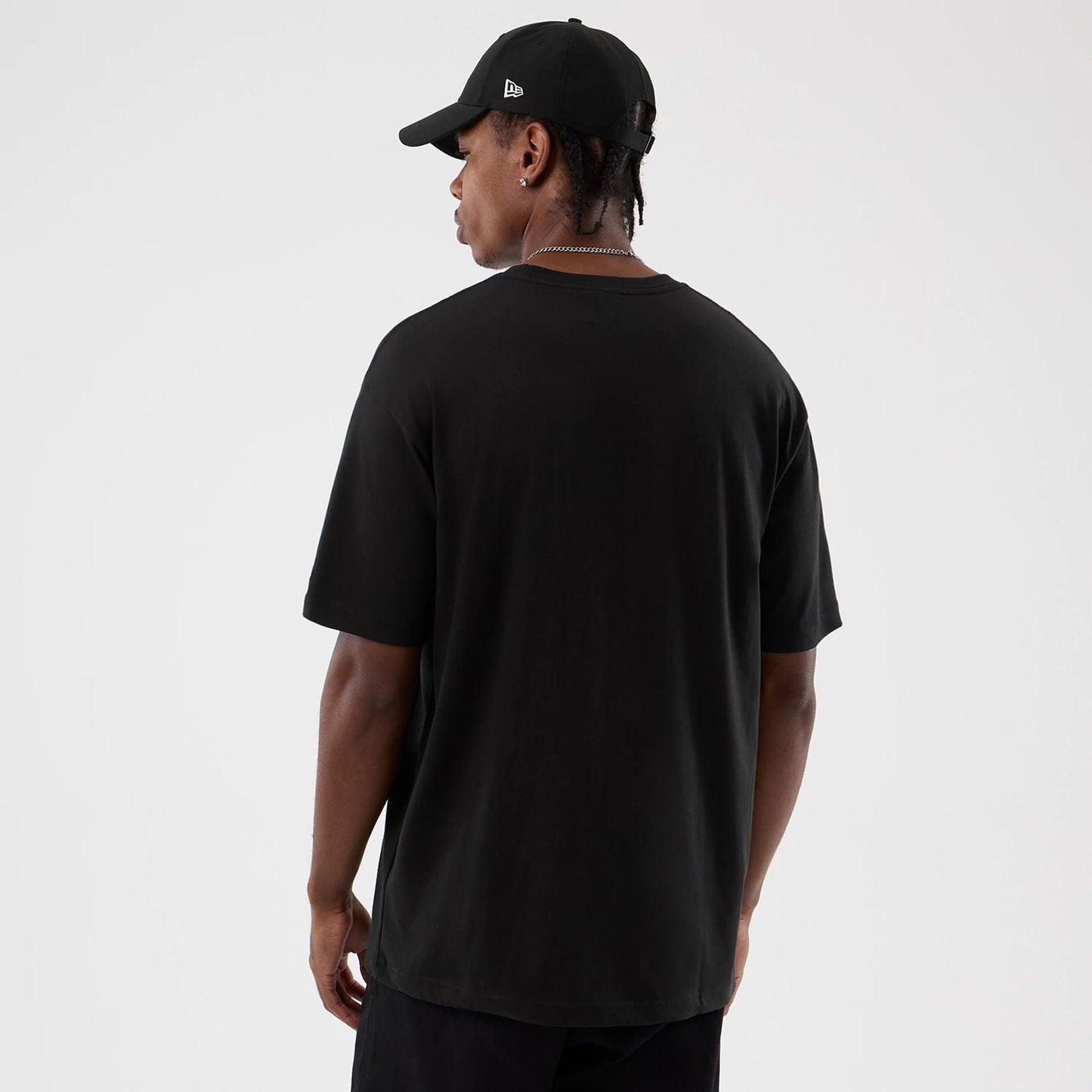 The Male model is wearing New York Yankees Player Life Graphic Black T-Shirt 2