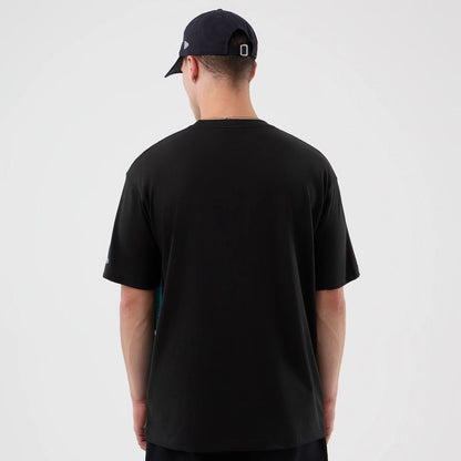 The Male model is wearing New York Yankees Life Graphic Black T-Shirt 2