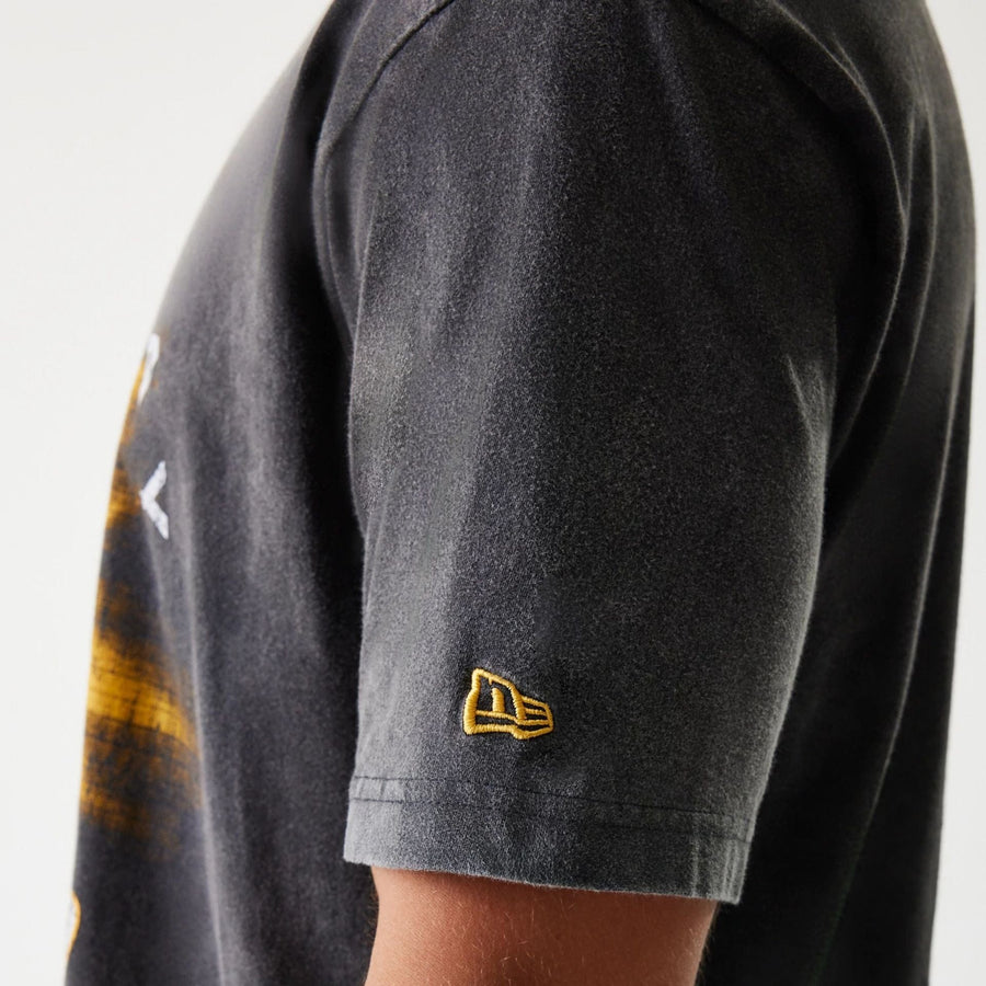 The Male model is wearing Green Bay Packers NFL Sport Night Black T-Shirt 4