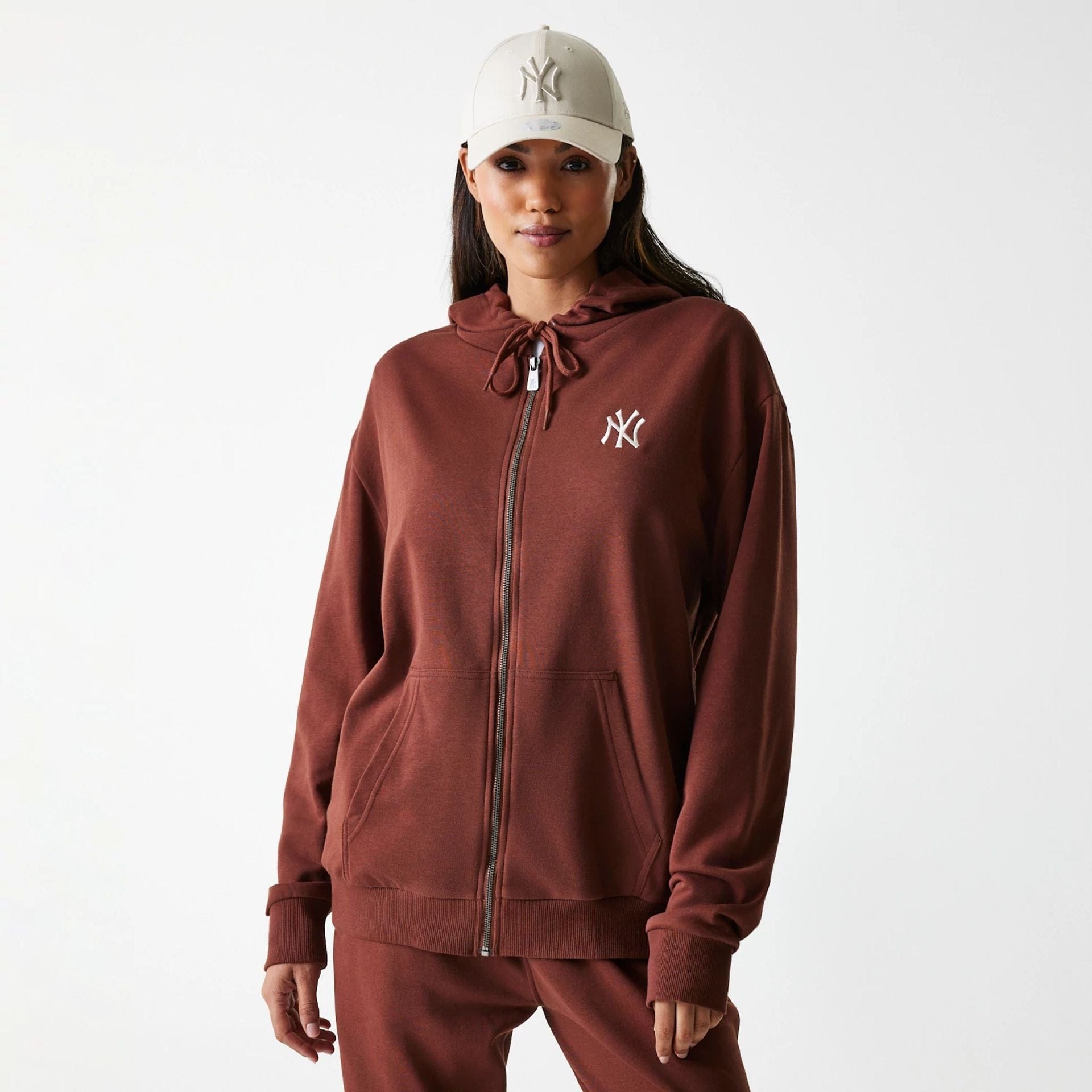 The Male model is wearing New York Yankees MLB Midi League Essential Brown Oversized Full Zip Hoodie 4