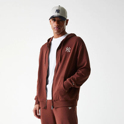 The Male model is wearing New York Yankees MLB Midi League Essential Brown Oversized Full Zip Hoodie 5