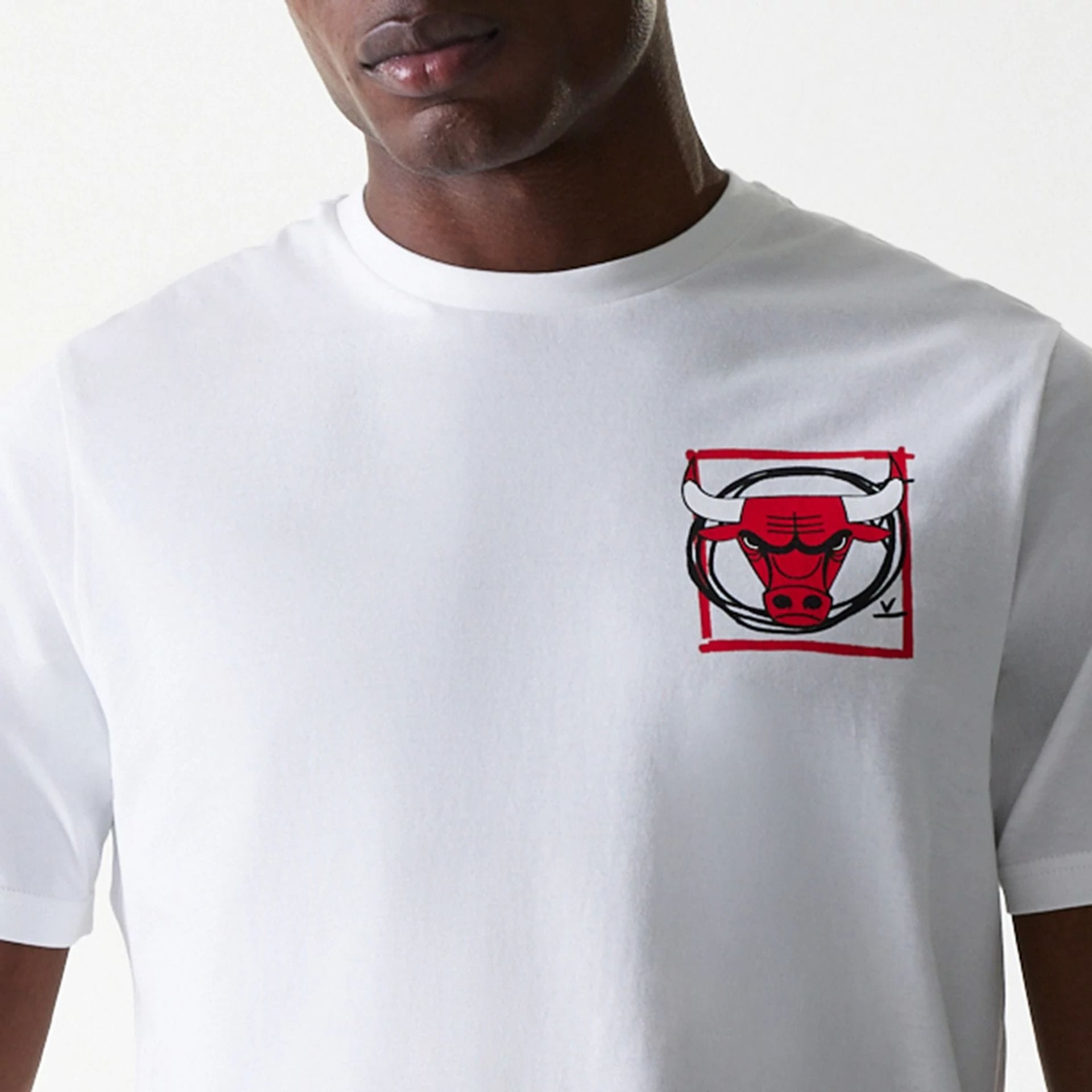 The Male model is wearing Chicago Bulls NBA Photographic Print White T-Shirt 3