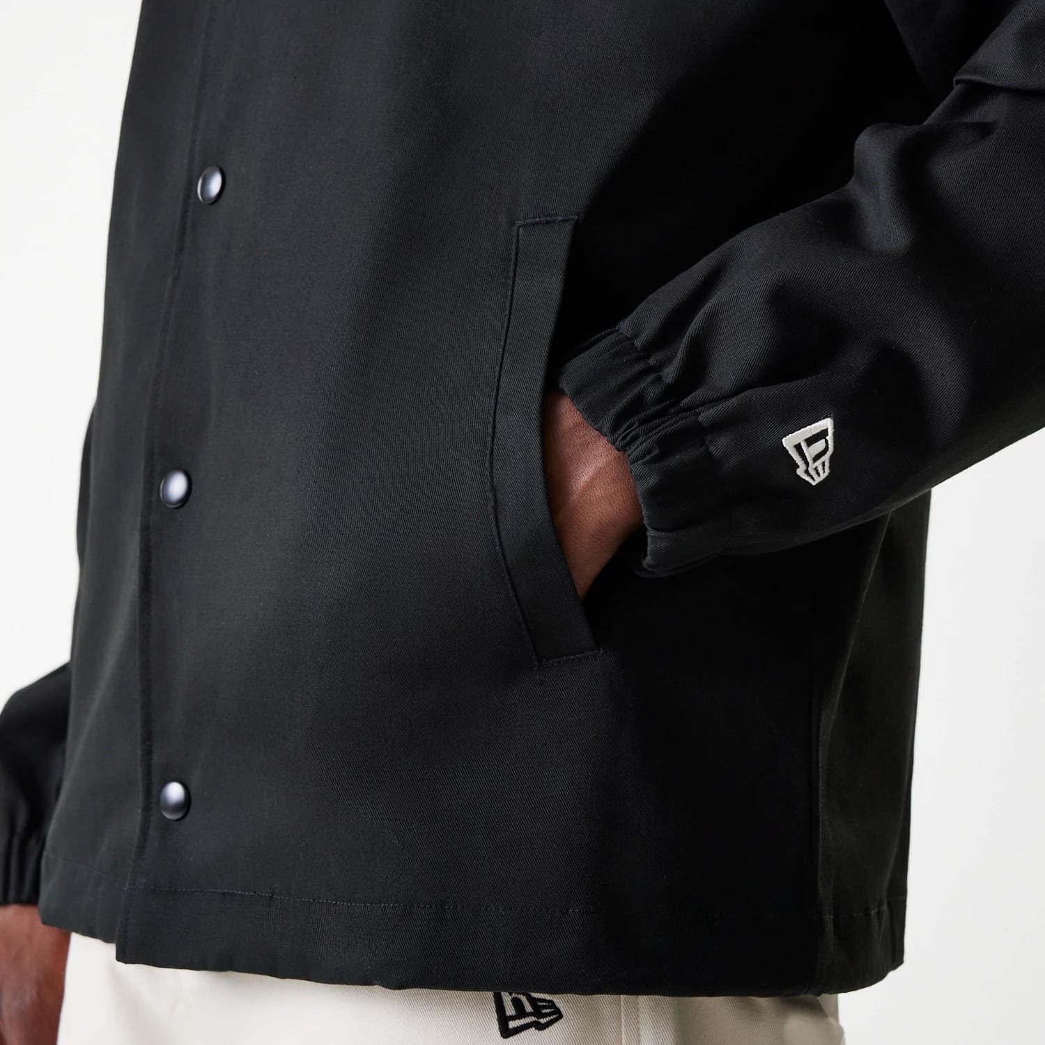 The Male model is wearing New York Yankees MLB Twill Black Coaches Jacket 5