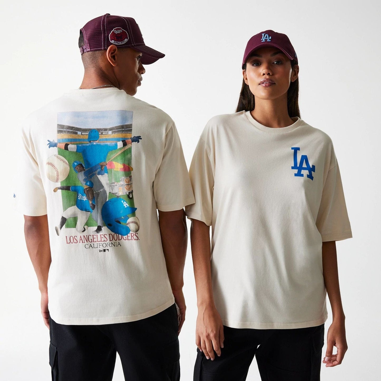 The Male model is wearing LA Dodgers MLB Baseball Graphic Light Beige Oversized T-Shirt 1