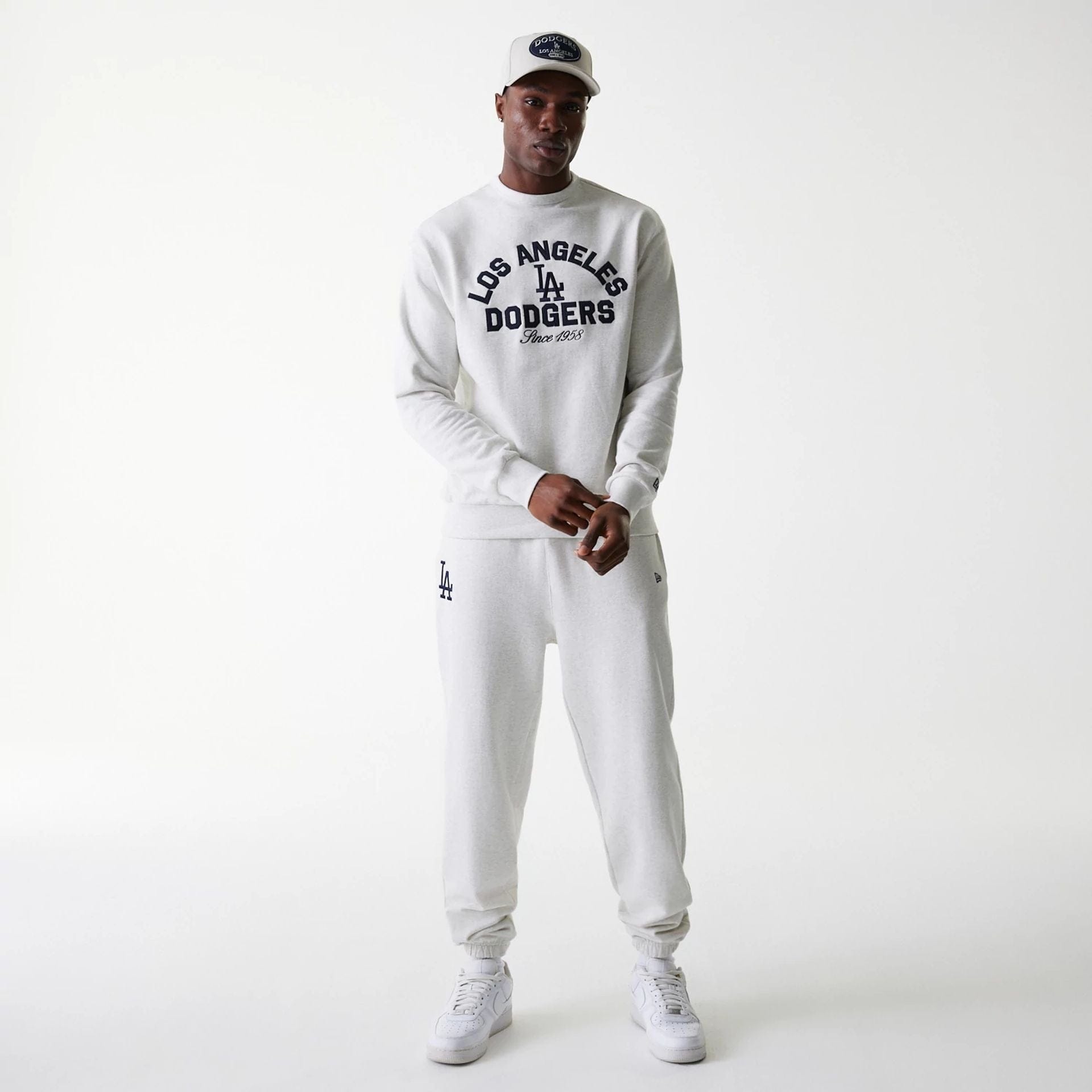 The Male model is wearing LA Dodgers MLB Heritage Pastel Grey Oversized Crew Neck Sweater 8