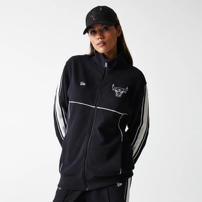 The Male model is wearing Chicago Bulls NBA Outline Black Track Jacket 4