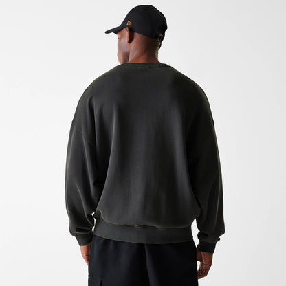 The Male model is wearing Chicago Bulls NBA Washed Graphic Grey Oversized Crew Neck Sweater 2