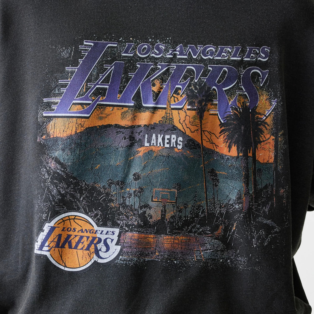 The Male model is wearing LA Lakers NBA Washed Graphic Grey Oversized Crew Neck Sweater 6