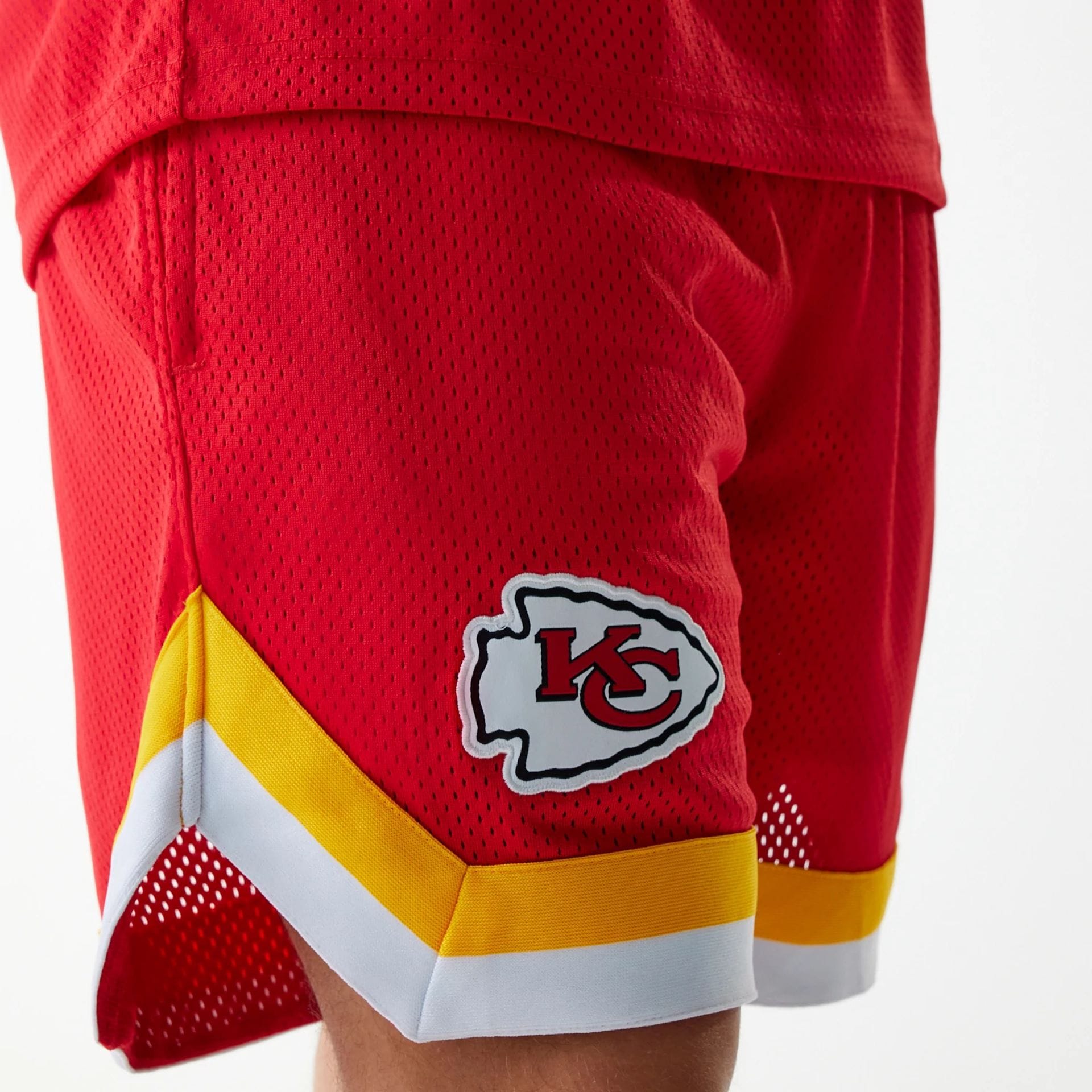 The Male model is wearing Kansas City Chiefs NFL Mesh Red Shorts 3