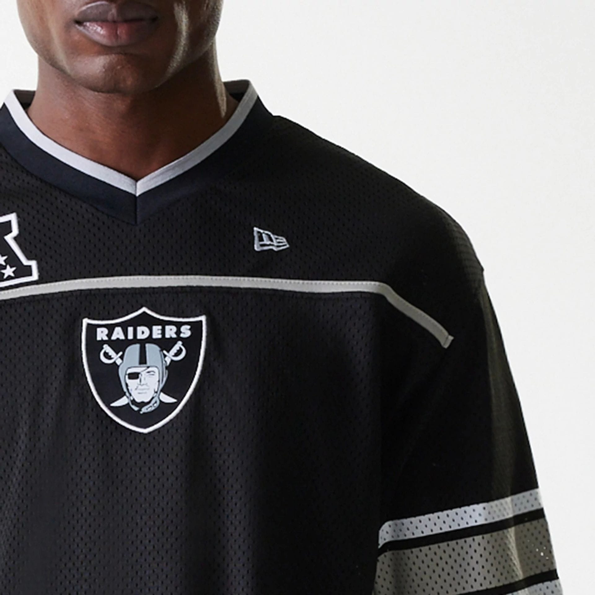 NFL Mesh Las Vegas Raiders Black and White Jersey | NEC UK