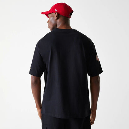 The Male model is wearing San Francisco 49ers NFL Wordmark Black Oversized T-Shirt 2