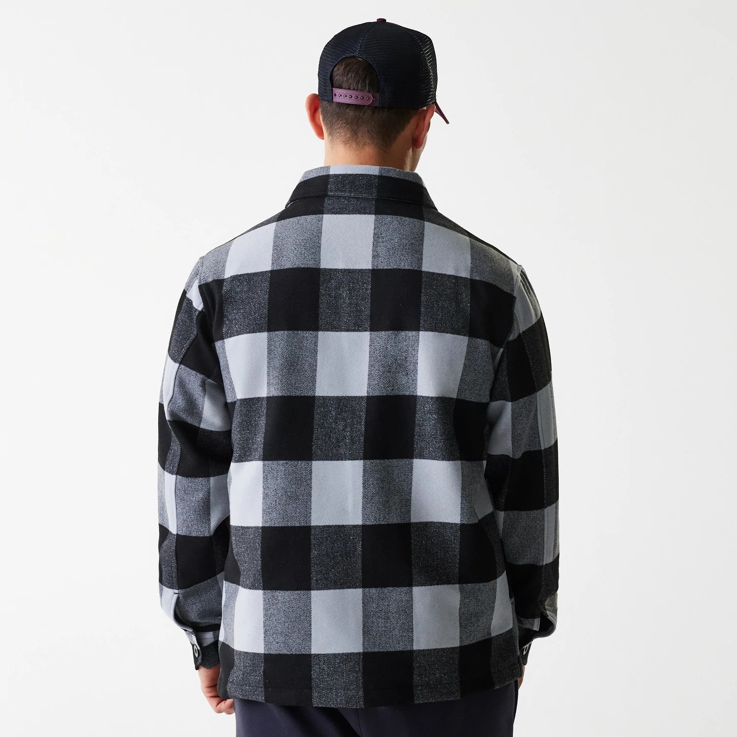 The Male model is wearing New Era Black Shacket 2