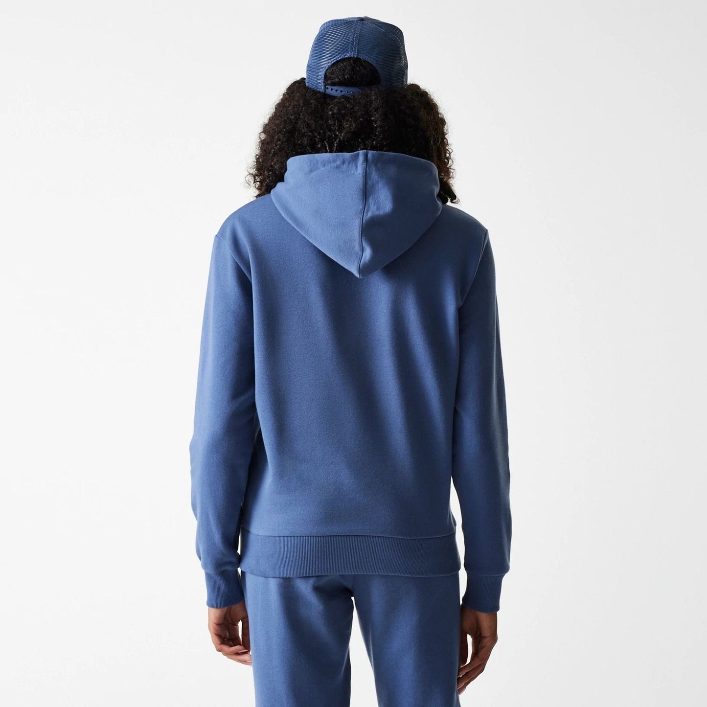 The Female model is wearing LA Dodgers Womens MLB Midi League Essential Dark Blue Pullover Hoodie 2