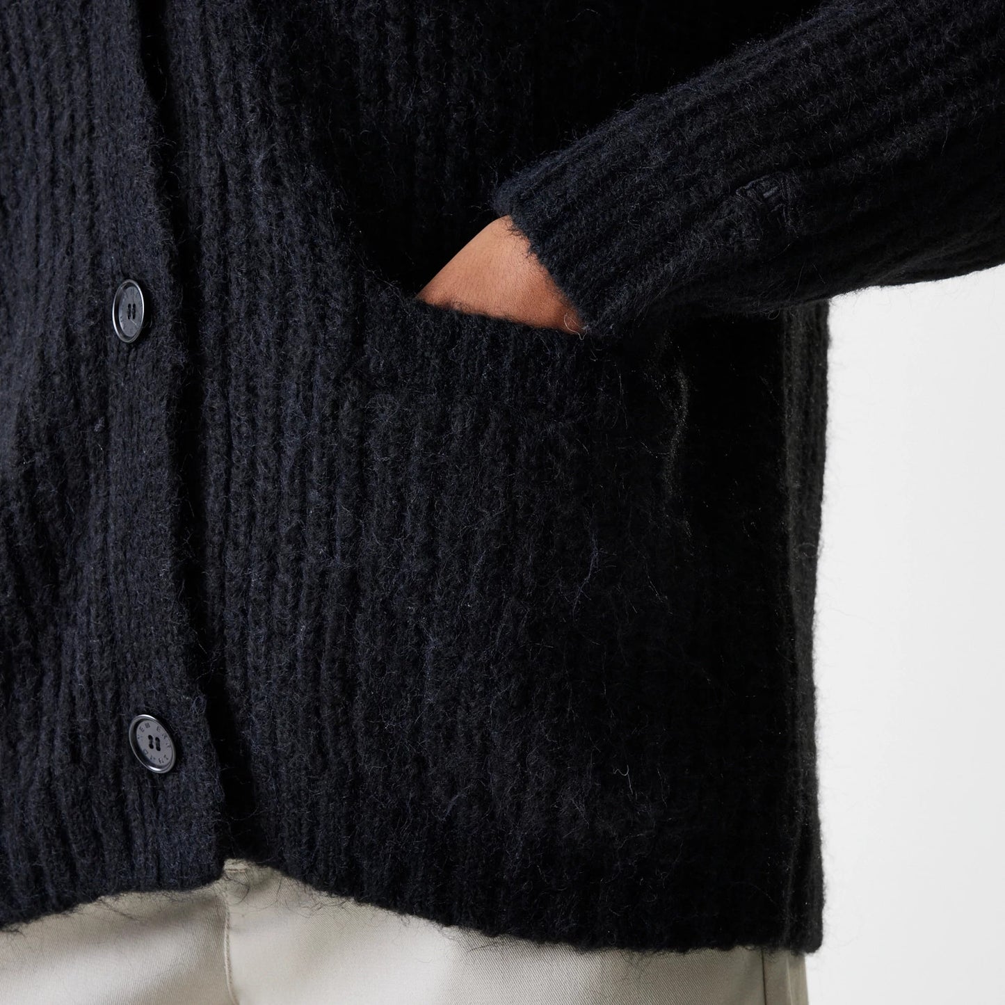The Female model is wearing New York Yankees Womens MLB Knit Black Cardigan 5