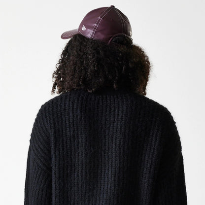 The Female model is wearing New York Yankees Womens MLB Knit Black Cardigan 7