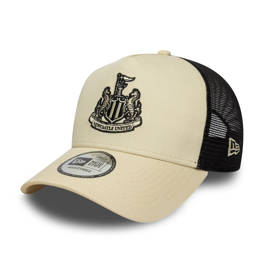 This is a Newcastle United FC Seasonal Cream 9FORTY E-Frame Trucker Adjustable Cap 1